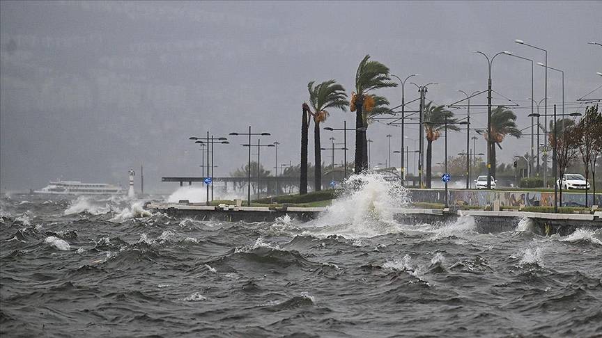 Şemsiyesiz dışarı çıkmayın! Meteoroloji’den sarı kodlu uyarı: Ani sel ve fırtına geliyor! 8